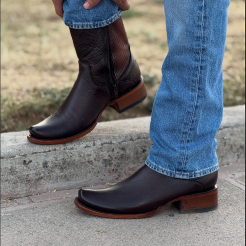 Kit Bota de Hombre Mustang en Cuero Legítimo con Plantilla Ortopédica +REGALOS: Gorra, Cinturón y Funda