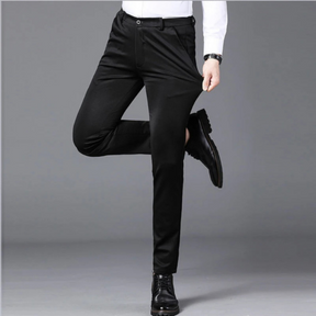 Kit de 3 Pantalones de Hombre en Seda Color Hielo y Elastano (¡Sofisticados y Duraderos!)