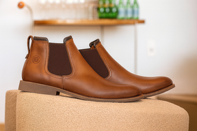 Kit Bota de Hombre Outlander en Cuero Legítimo con Plantilla Ortopédica +REGALOS: Sombrero, Cinturón, Billetera y Funda